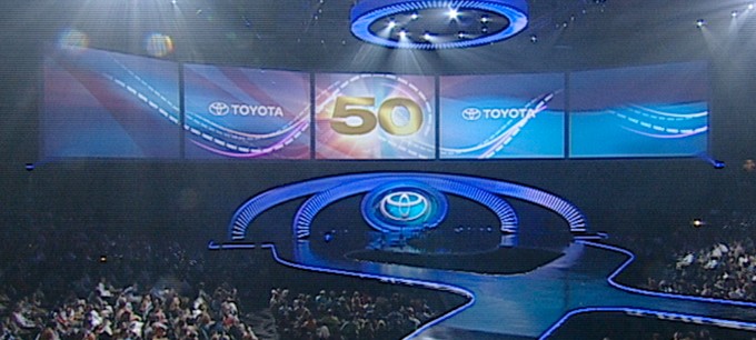 width: '680px', height: '306px'